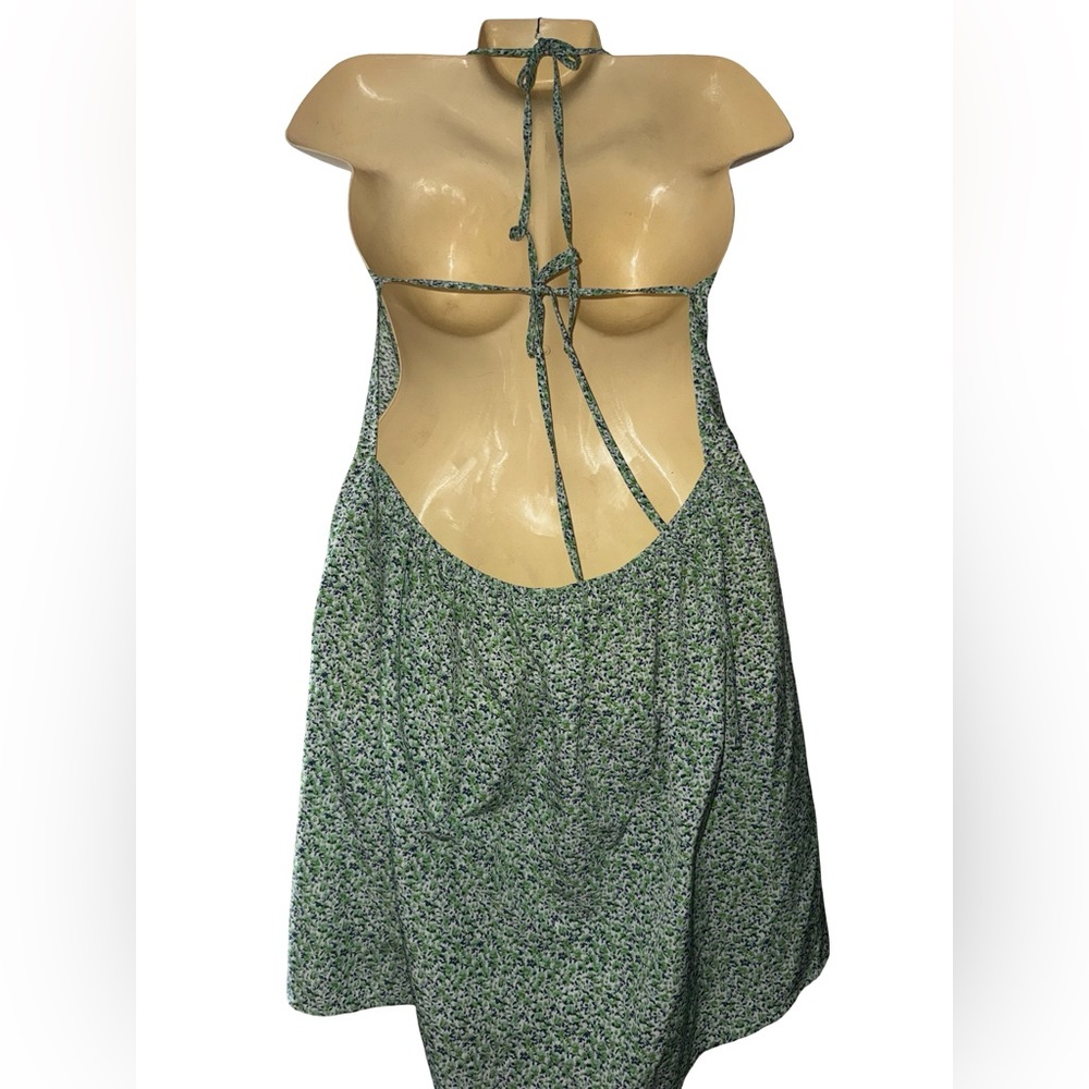 SHEIN Backless Floral Sundress - Picture 3 of 4